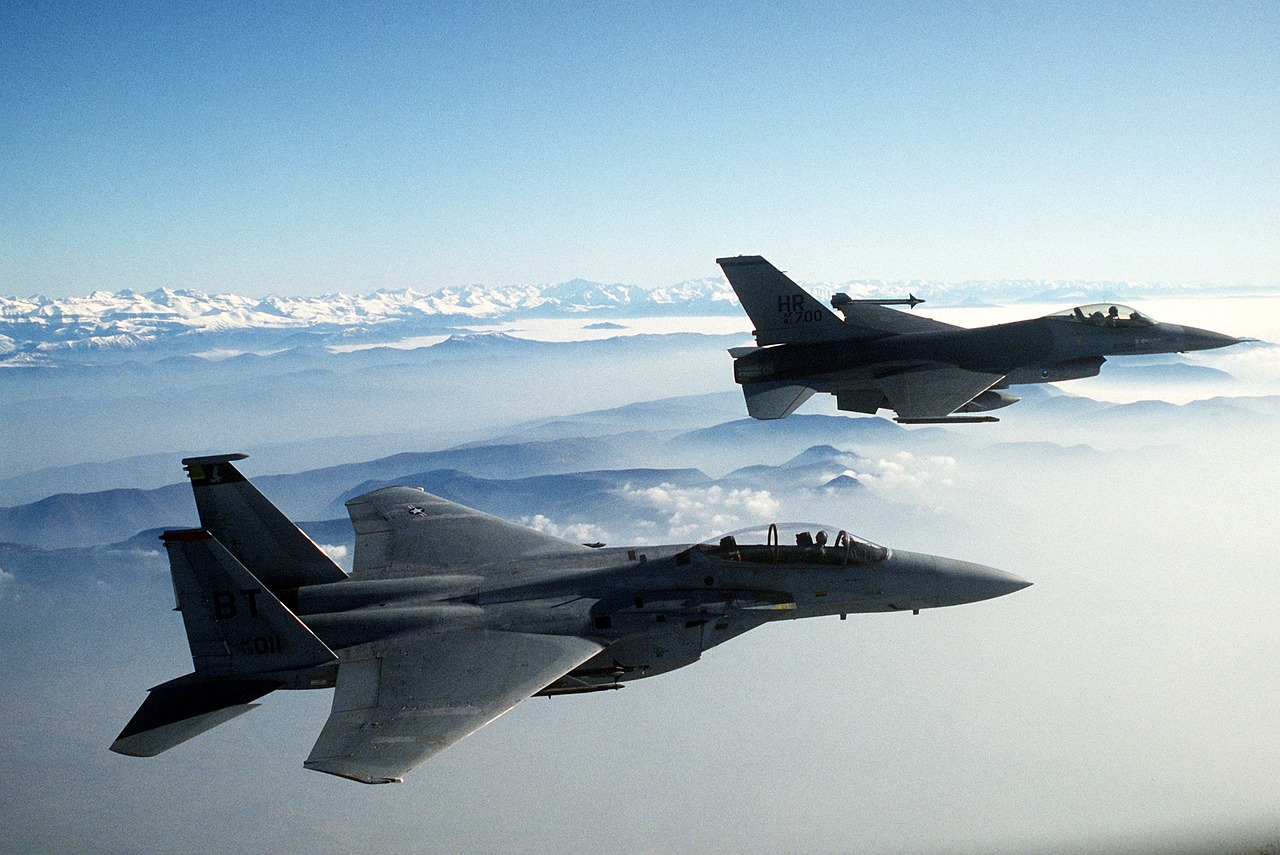 fighter-jets-gee0ab31a4_1280